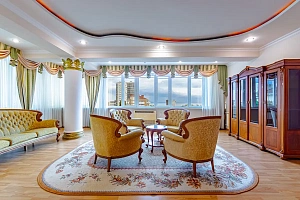 Квартира в классическом стиле с видом на море