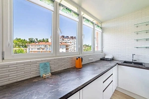 Продаю просторную квартиру в Сочи с видом на ...