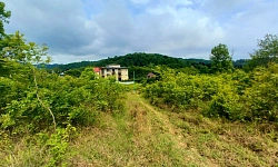 Участок вблизи моря