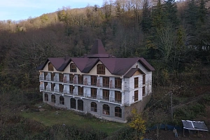 Недостроенная гостиница в Солохауле