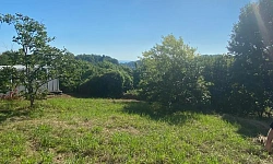 Участок с видом на море!